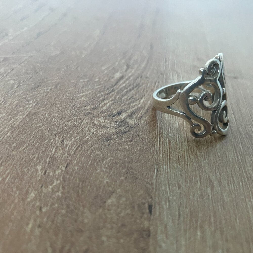James Avery Open Sorrento Ring | Sterling Silver | Size 7 - Picture 3 of 6